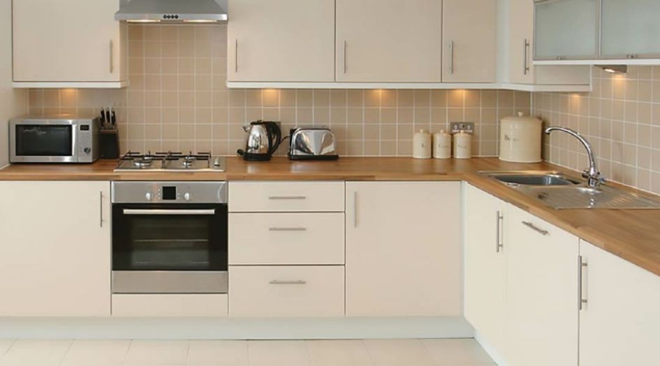 Gami-Terra-Gallery-Kitchen